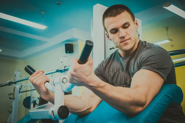 Man Goes Sports Gym — Stock Photo, Image