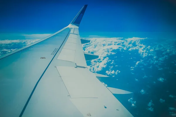 Vista Desde Ventana Del Avión Ala —  Fotos de Stock