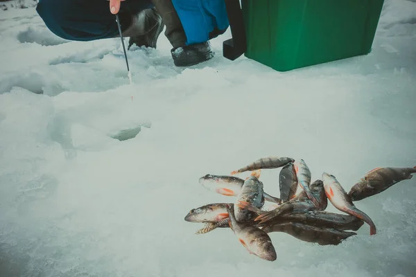 Winter Eisfischen Hintergrund — Stockfoto