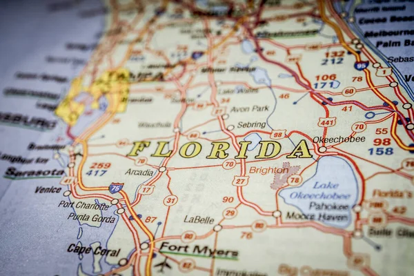 Usa地图背景上的佛罗里达州 — 图库照片