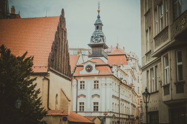 Güz Prag 'ın güzel sokakları ve mimarisi