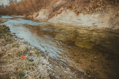 Dağların ve nehirlerin güzel doğası