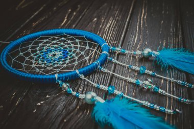 Tahta arka planda düş kapanı