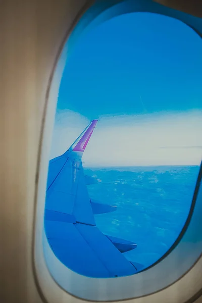 Widok Okna Otworu Samolocie Niebie — Zdjęcie stockowe