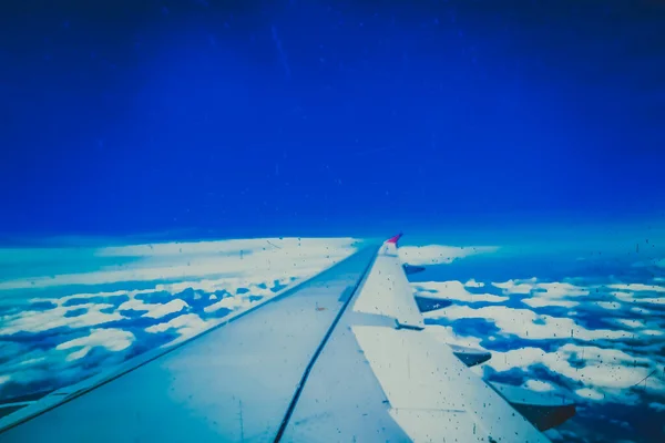 Vista Desde Ventana Del Avión Ala —  Fotos de Stock