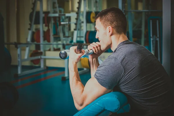 Een Man Traint Sportschool Fitness Sport Gezondheid — Stockfoto