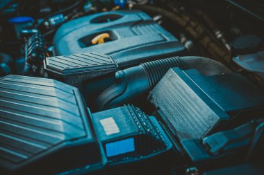 motorlu araç koyu arkaplan