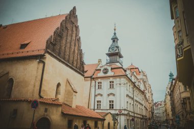 Güz Prag 'ın güzel sokakları ve mimarisi