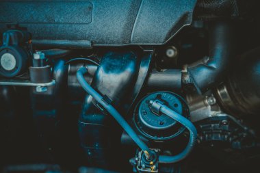 motorlu araç koyu arkaplan