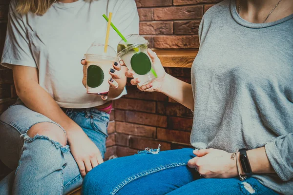 Café Helado Sobre Fondo Madera — Foto de Stock