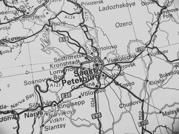 ヨーロッパの道路地図上のサンクト ピーターズバーグ — ストック写真