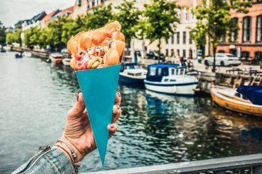 Kopenhag 'ın arka planında dondurma waffle' ı