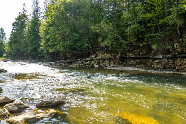 Magnifique Rivière Montagne Superbe Nature — Photo