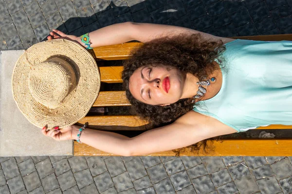 Menina Bonita Lago — Fotografia de Stock