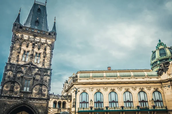 Schöne Straßen Und Architektur Des Herbstlichen Prag — Stockfoto