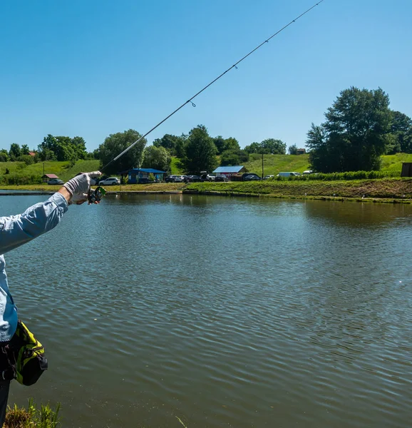 Pesca Lago Descanso Fuera Ciudad — Foto de Stock