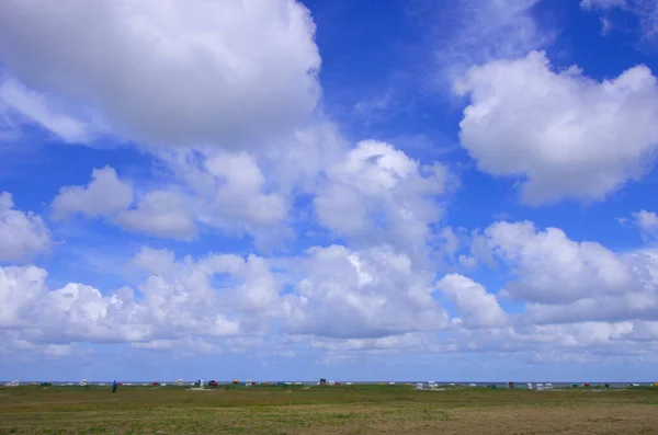 Panorama Der Nordsee Von Duenen Mit Strandkrben Und Wolken Blauen — Stock Photo, Image
