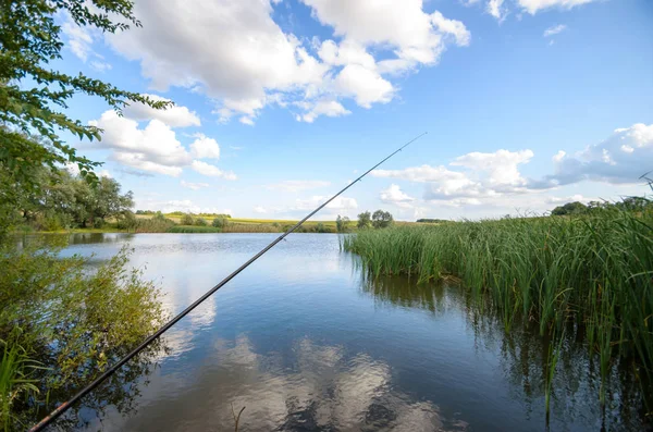 Pesca Lago Coberto Aldeia — Fotografia de Stock