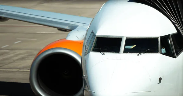 Volare Altro Paese Viaggiare Aereo Primo Volo Terra Preparare Aereo — Foto Stock