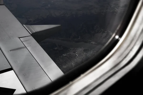 Voando Para Outro País Viajando Avião Primeiro Voo Chão Para — Fotografia de Stock