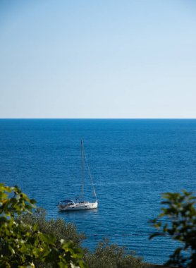Moğollar 'da deniz kıyısında seyahat etmek Saint Stehen Adası' na zor zamanlarda dinlenmek ve turizm.