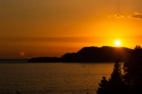 Viaggio Montenegro Sul Mare Dariatico Vicino Alla Costa All Isola — Foto Stock