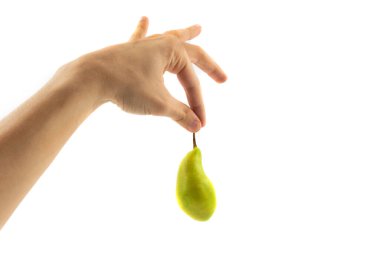 Beyaz arka planda elle izole edilmiş armut