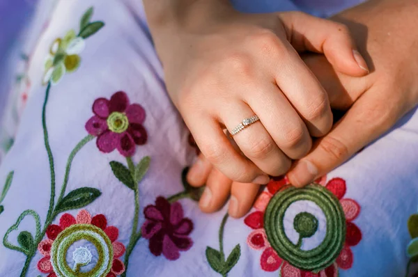 Hands Bride Groom Engagement Ring Folded Dress Beautiful Embroidered Concept — Stock Photo, Image