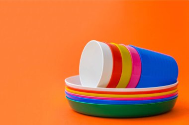 Çocuklar kırılamaz, rengarenk yemekler, çocuklar için bir tatil.