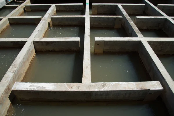 水処理およびタイの水道の水処理プラント — ストック写真