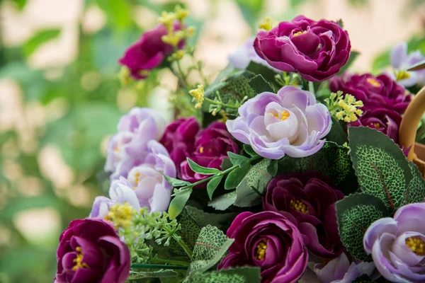 Flowers Used Decorate Table Sensitive Focus — Stock Photo, Image