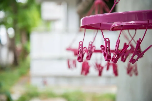 Rosa Plast Clamp För Fastspänning Kläder — Stockfoto