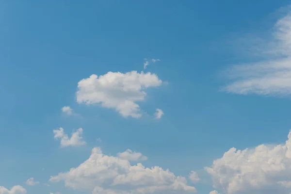 구름과 — 스톡 사진