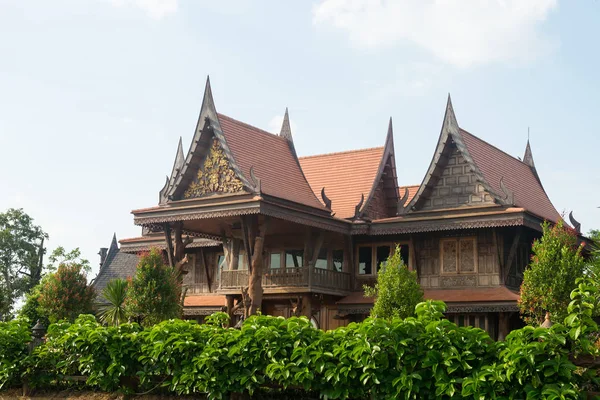 Ταϊλανδικά Σπίτι Στυλ Στην Ύπαιθρο Της Ταϊλάνδης — Φωτογραφία Αρχείου