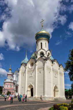 Sergiev Posad, Rusya - 27 Temmuz 2019: Kutsal Teslis-St. Sergius Lavra, Sergiev Posad, Rusya