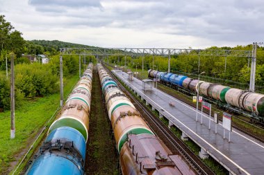 Demiryolu yük tren istasyonu