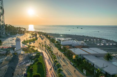 Gürcistan 'da Batum seti güneşli gün batımı