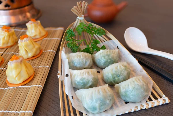 Chinese Cantonese Dim Sum Steamed Dumplings Food Concept — Stock Photo, Image