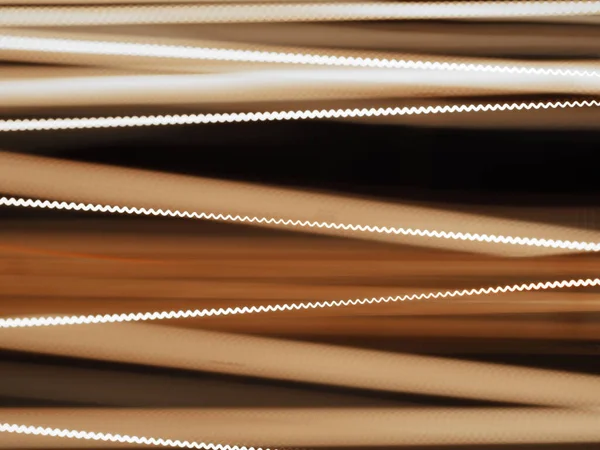 Bulanık bir ampulün eski iplikçikleri