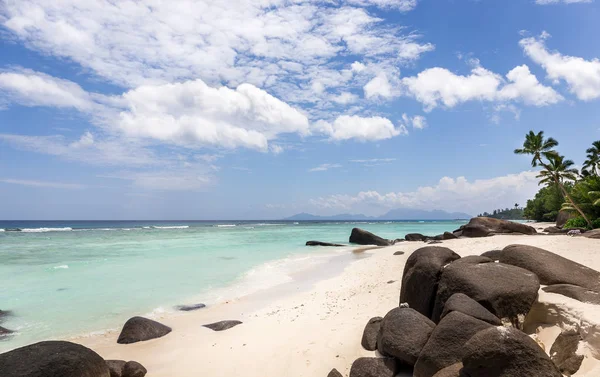 Prachtig Paradijs Strand Silhouet Island Seychellen — Stockfoto