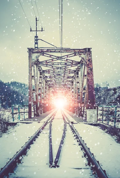 Steel Railway Flyover Bright Spotlight Background — Stock Photo, Image