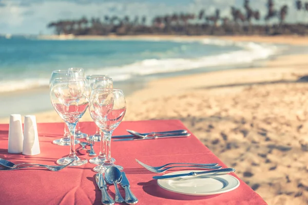 Tisch Strand Für Party Vorbereitet — Stockfoto