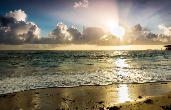 Утром Карибском Пляже Доминиканской Республике — стоковое фото
