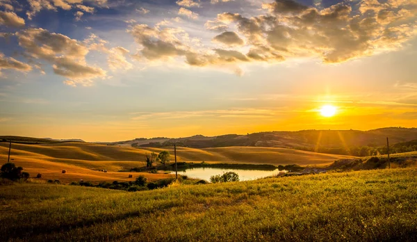Vacker Solnedgång Över Kullarna Toscana Italien — Stockfoto