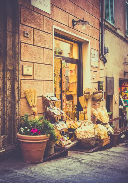 Montepulciano Italië Juni 2015 Typisch Toscaanse Winkel Met Pasta Olijf — Stockfoto