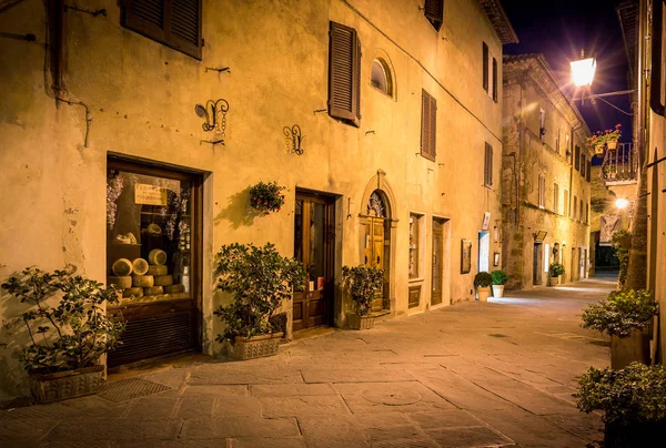 Hermosa Calle Pienza Toscana Por Noche — Foto de Stock