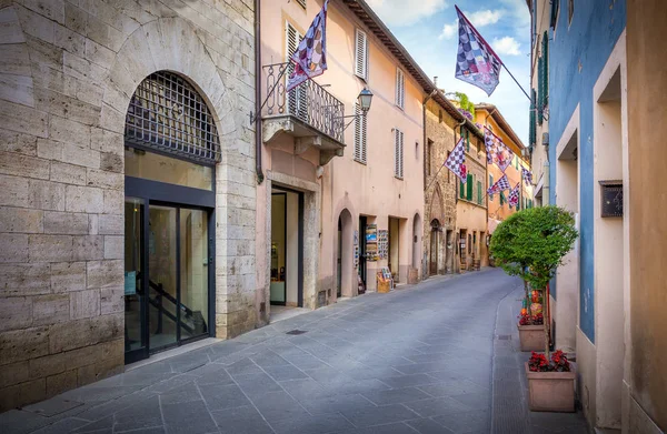 Hermosa Calle San Quirico Dorcia Toscana Italia —  Fotos de Stock