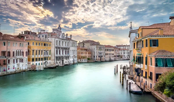 Grandiose Kanalkulisse Mit Seidig Antikem Venedig Italien — Stockfoto