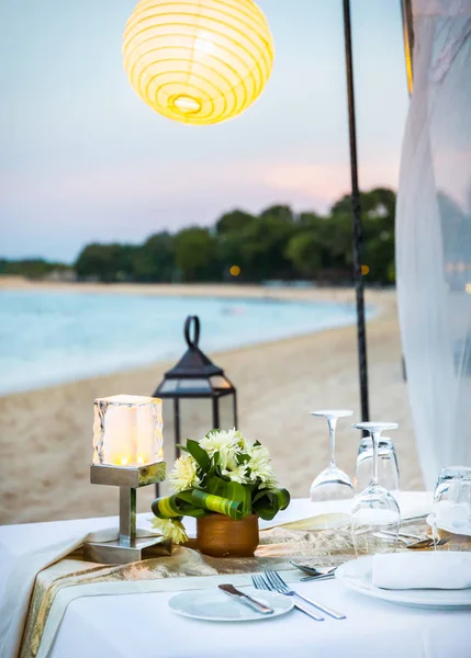 Table Romantique Dans Soirée Sur Île Bali Indonésie — Photo