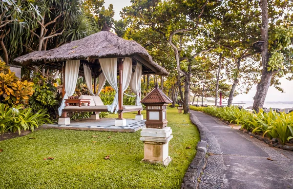 Cabaña Relajación Balinesa Costa Nusa Dua Indonesia — Foto de Stock